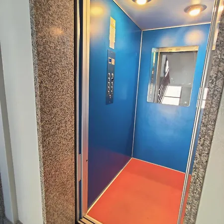 Skeggi Space Apartment