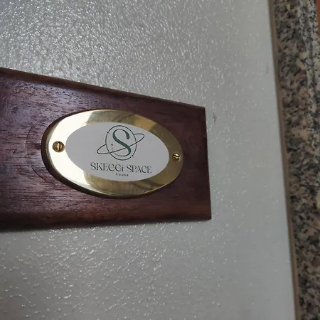 Apartment Skeggi Space *